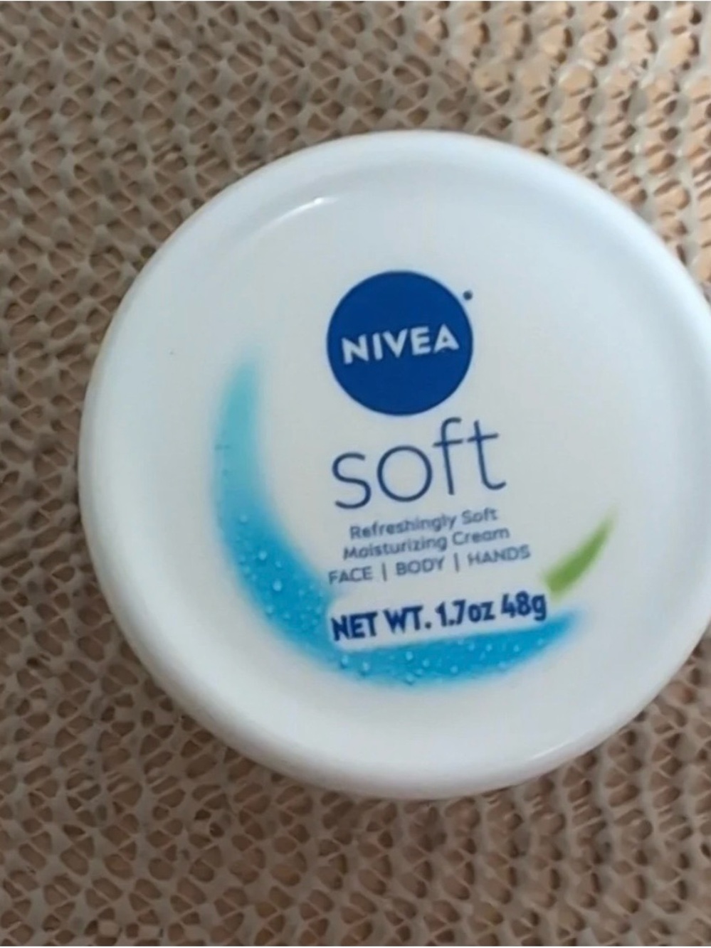 Soft Moisturizing Cream - White